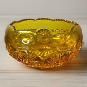 UV Reactive Vintage Amber Glass Rose Bowl Vase Hobstar MCM Granny Core